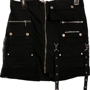 Maniere de Voir. Street style skirt. Black skirt. Size UK 14. Trendy skirt.